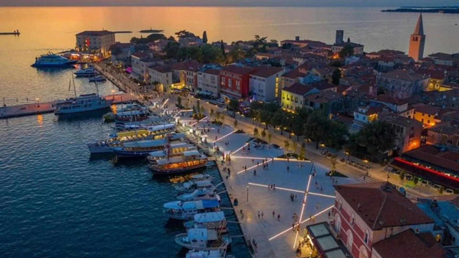 Moderne Ferienwohnung Mit Meerblick Porec Apartment